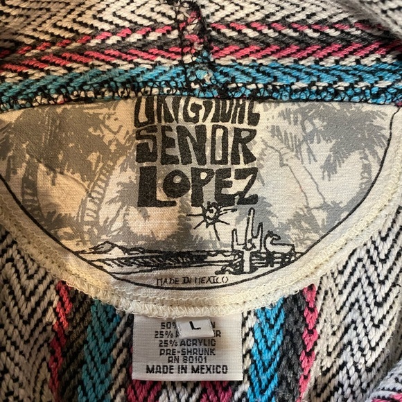 Original Senor Lopez Mexico Made Large Boho Pink Blue Stripe Hooded Poncho - Picture 5 of 5